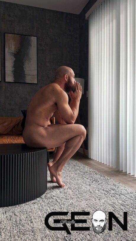 Officiallygeon best model pictures