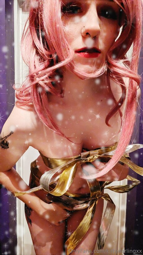 Kittydarlingxx pornstar nudes images