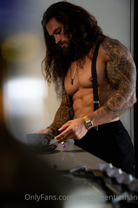 Iamthegentleman pornstar exclusive picture