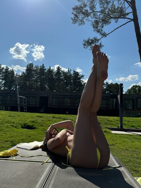 Juliaycht hd model images