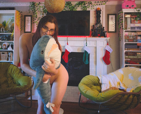 Squiggledingle star sexy photos