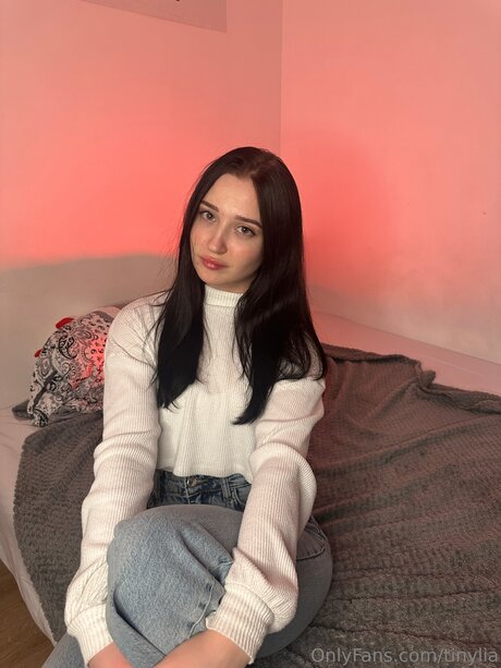 Tinylia best actress picture