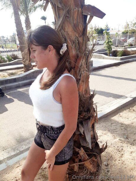 Hexe12346 xxx actress img