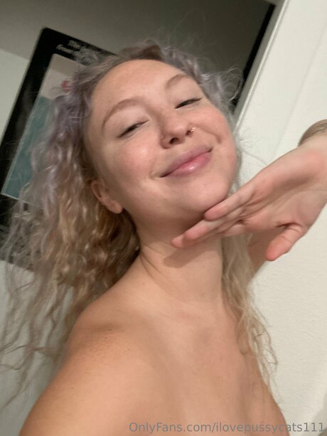 Ilovepussycats111 sexy pornstar gallery