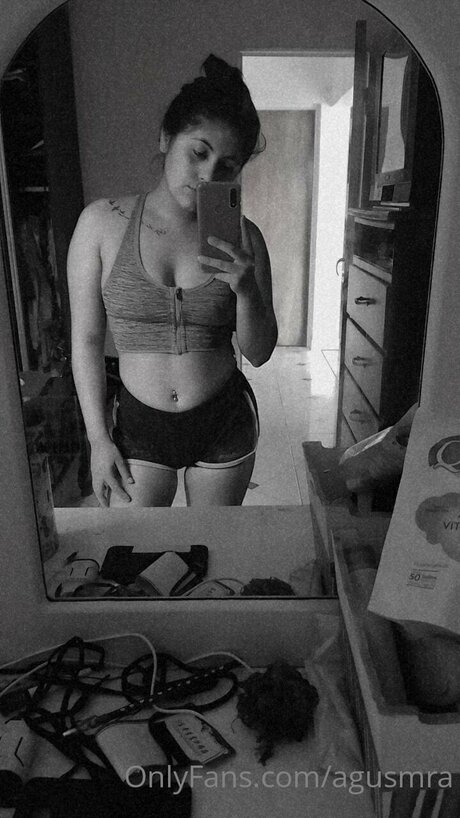 Sweet Agus pretty model images