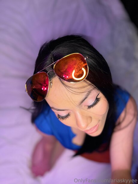 Ariaskyyee star erotic images