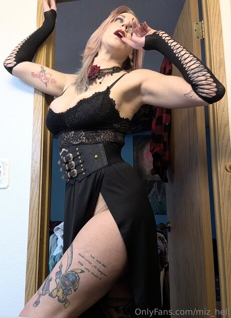 Miz Hell art pornstar galleries