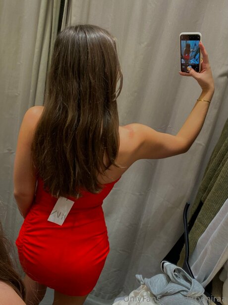 Dirtymiraa hd model picture