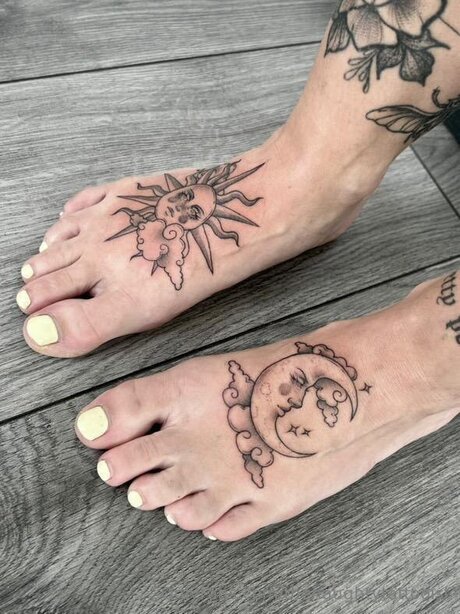 Thenaughtytattooist model hd archive