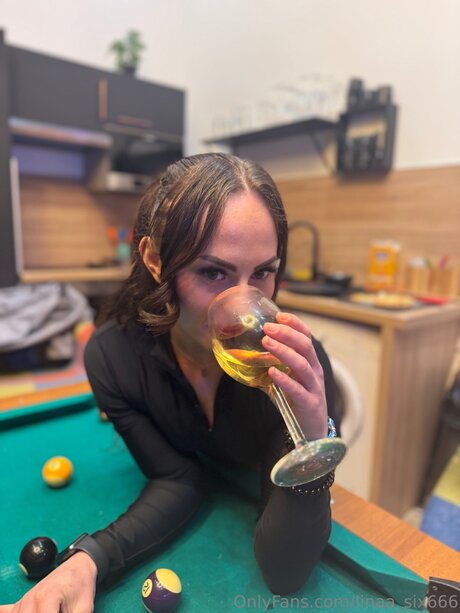 Linaa Six666 nudes star image