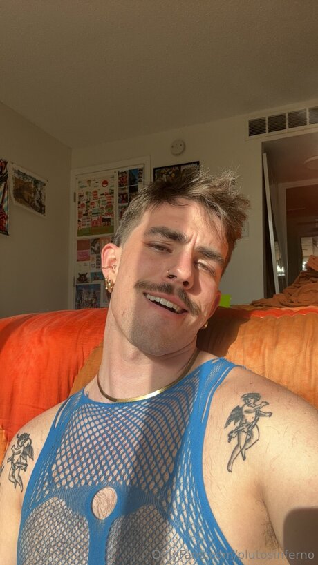 Plutosinferno star sexy pictures