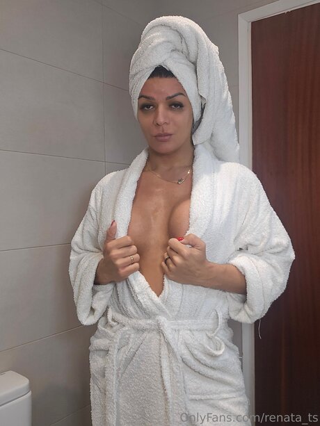 Renata Ts pornstar image