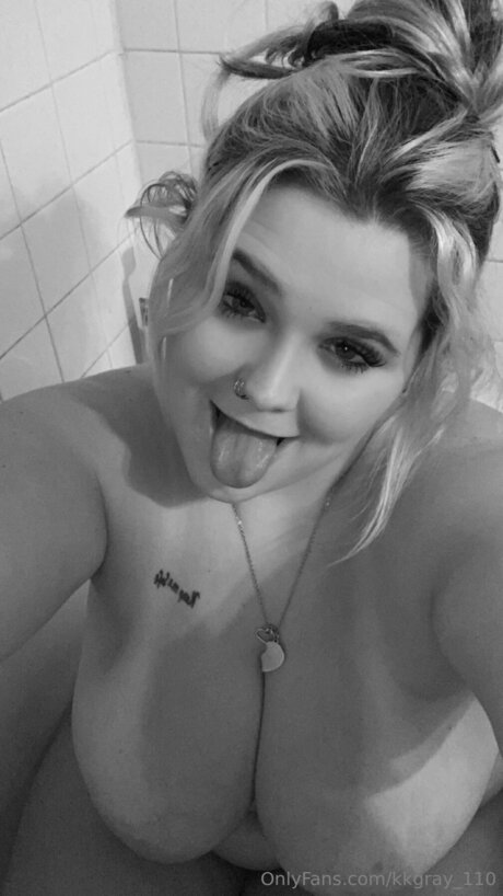 blonde shemale onlyfans beautiful photo