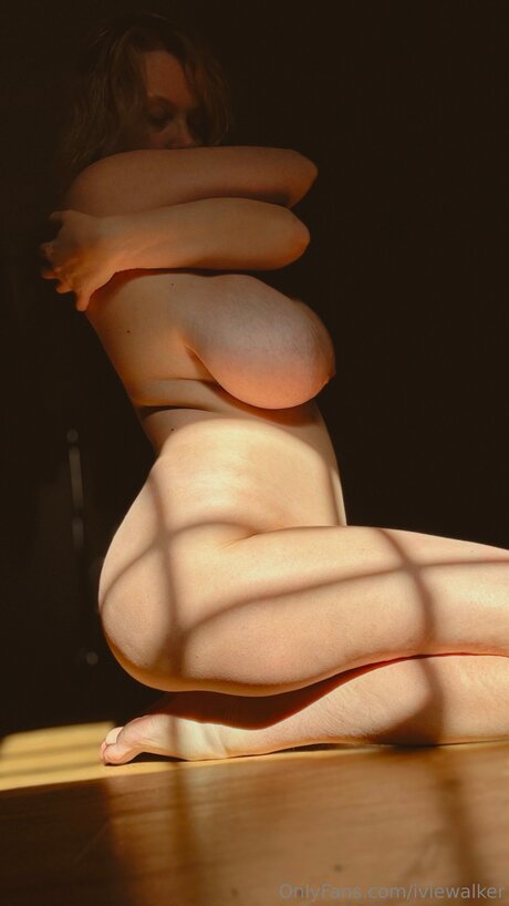 huge anal dildo onlyfans pornographic picture