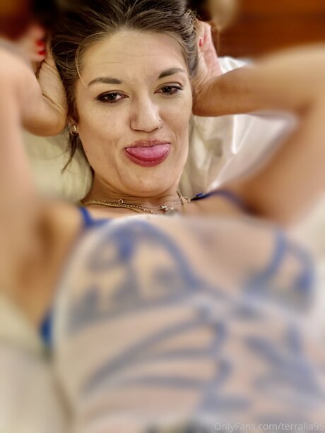 latina solo onlyfans hd images