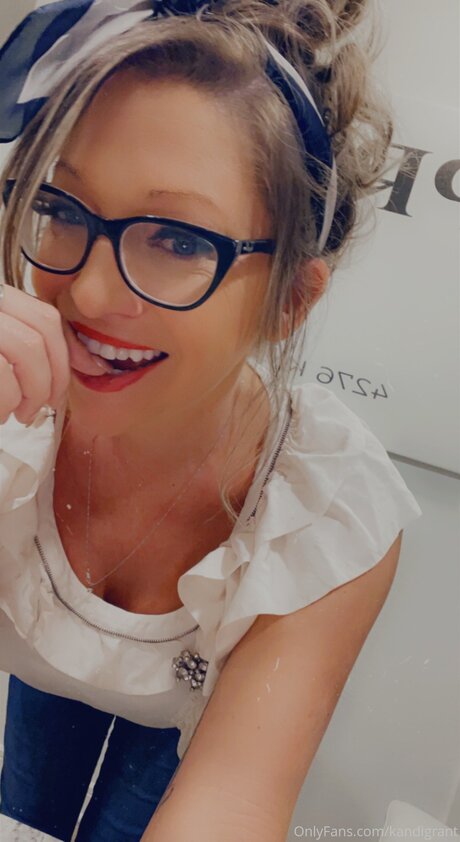 Kandigrant model free image