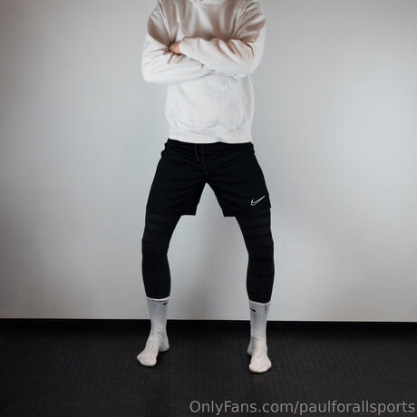 Paulforallsports top model pic