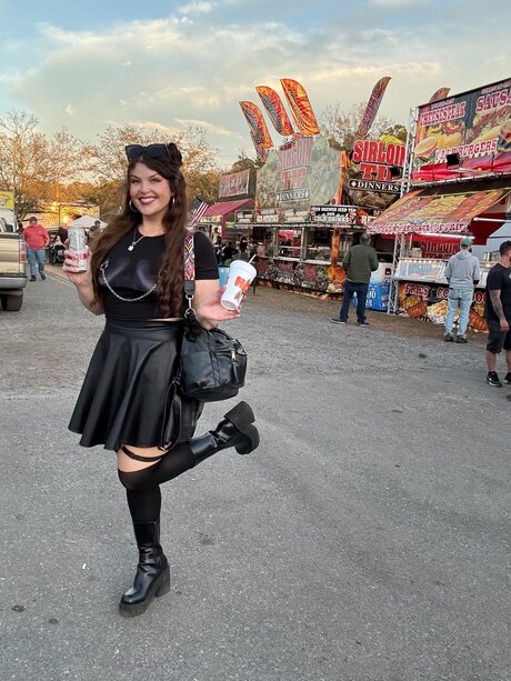 Msmiabb star pornographic photo