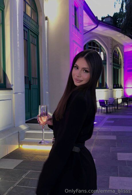 Aisha Madness model porn pictures