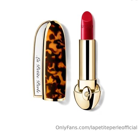 Lapetiteperleofficial model hot photos