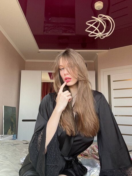 Inlikoris high quality model pictures