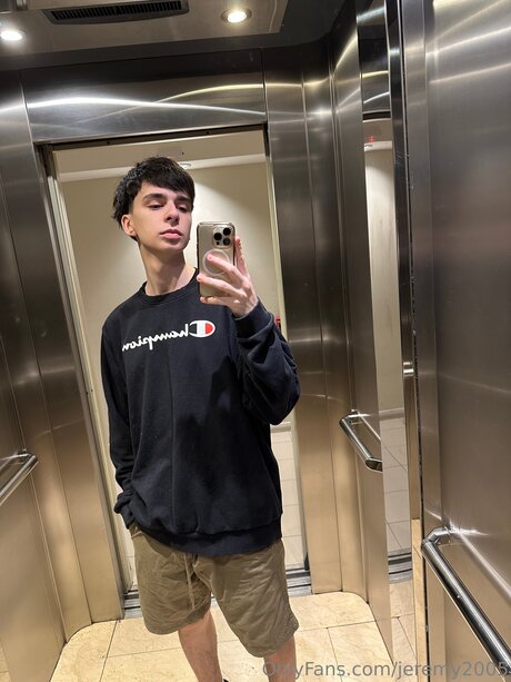 Jeremy2005 pretty pornstar pics