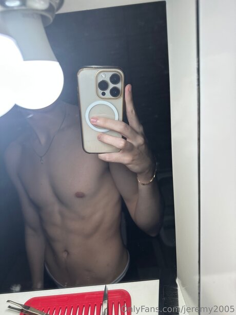 Jeremy2005 pornstar sex pic