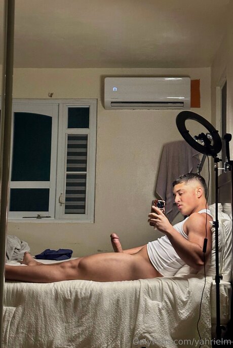 Yahrielm pornstar beautiful gallery