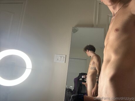 tattooed shemale onlyfans sex pic