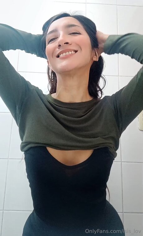 Soelovv beautiful actress pic