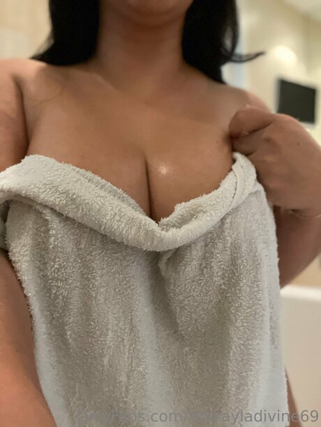 Makayladivine69 nudes pornstar picture