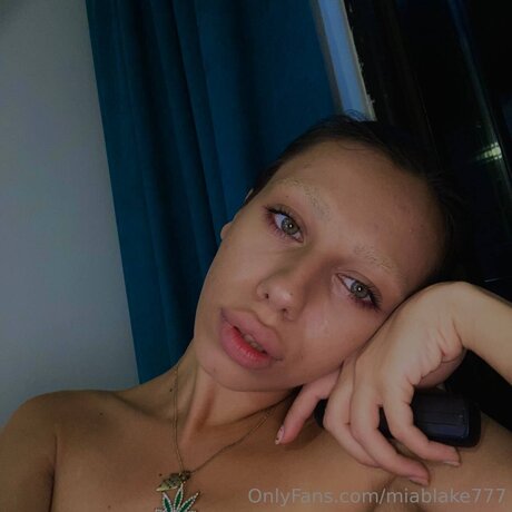 Ana Ji naked pornstar archive