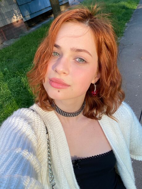 Pineappleri erotic actress archive