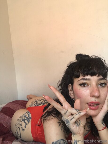 Rebekahrose model exclusive pics