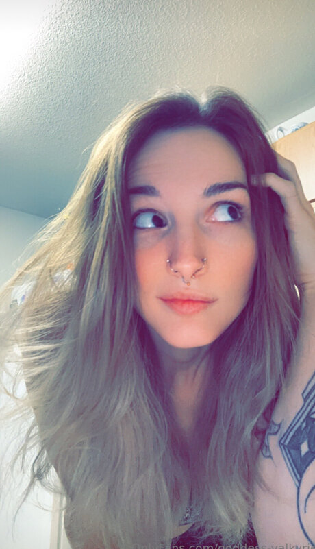 Lllemondropppfree model nudes pics