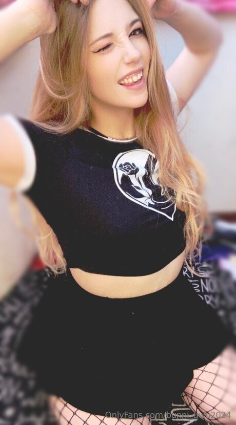 Bunni Uwu2024 model sex image