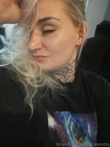 Lisacasandra star nice photo