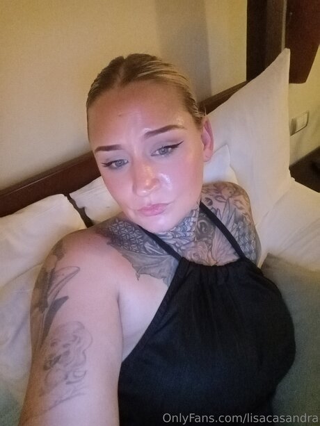 Lisacasandra sex model pictures