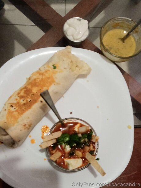 Lisacasandra sexy actress pics