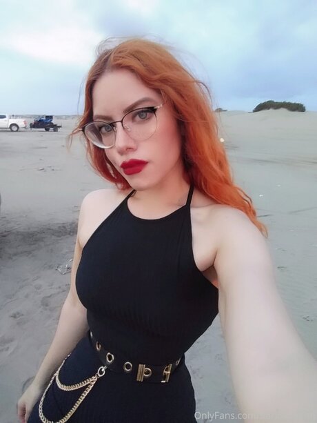 Darkxkittenn hot model pics