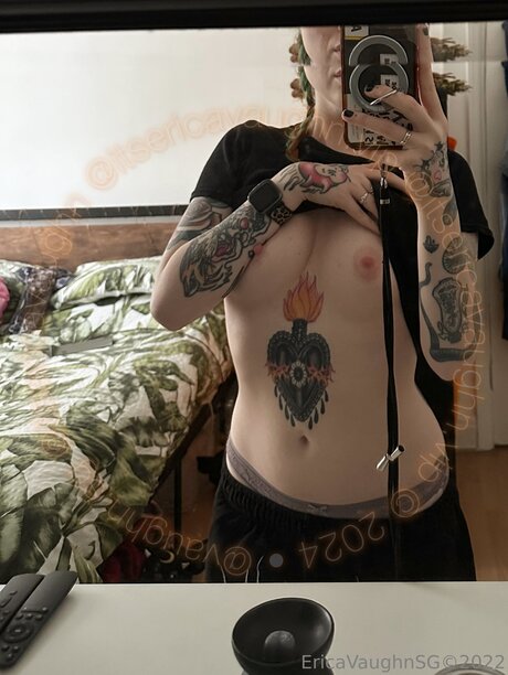 bisexual couple onlyfans sexy naked pics