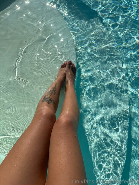 Jennyfeet06 exclusive star gallery