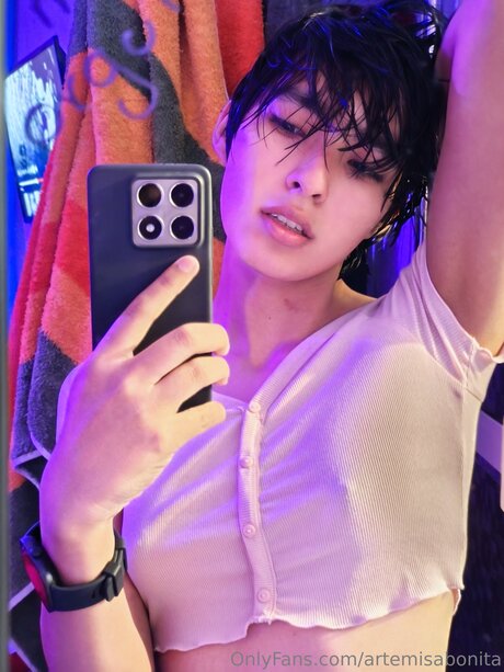 Artemisabonita hot model picture