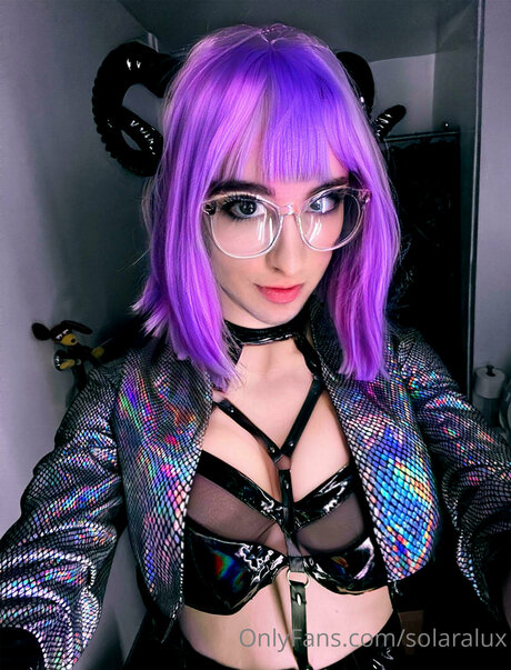 Evelynvex model high quality pics