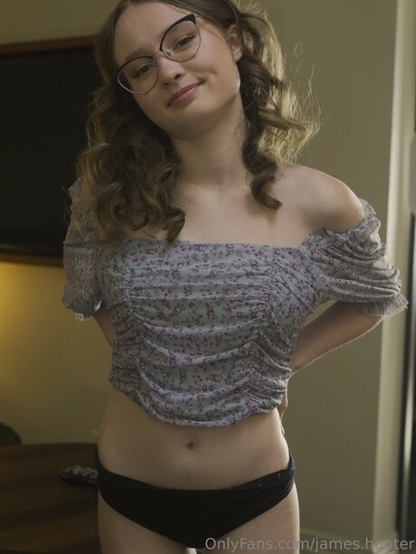 mother daughter onlyfans beautiful xxx pic