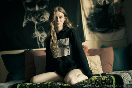 Manifestprncsss sex pornstar images