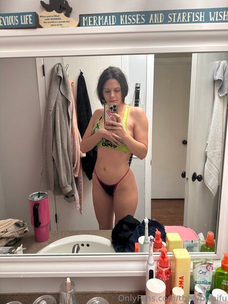 Thefypwaifu sex pornstar pic