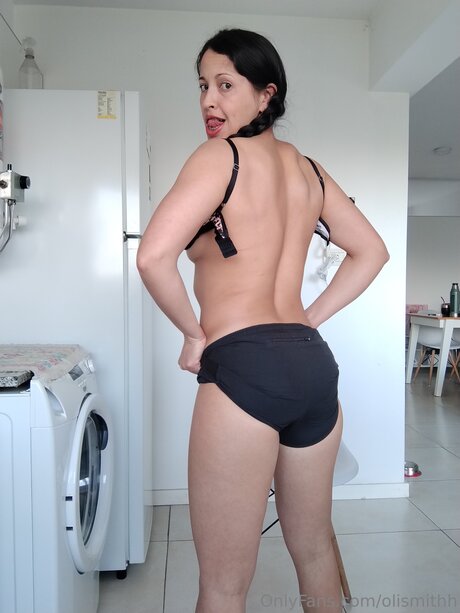 Olismithh erotic star picture