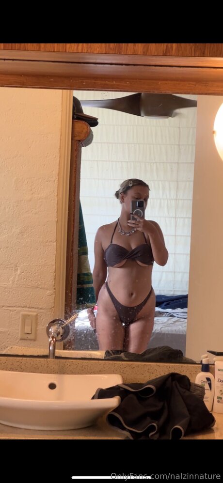 Nalzinnature nude actress pictures