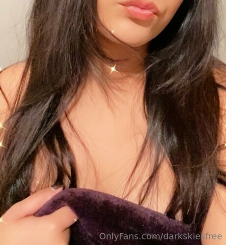 Darkskiesfree model exclusive gallery